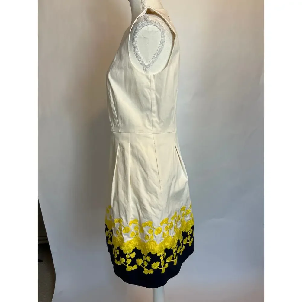 Draper James | Climbing Bloom Dress | Fit and Flare Embroidered Trim Pockets | 8 - Picture 10 of 15